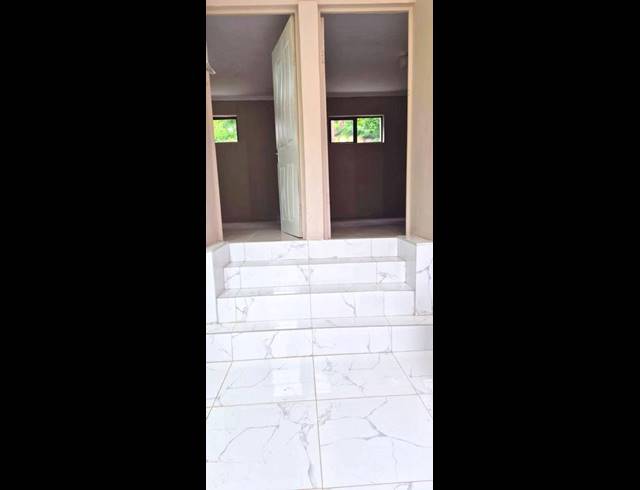 2 BEDROOM PROPERTY TO RENT IN BEREA WEST